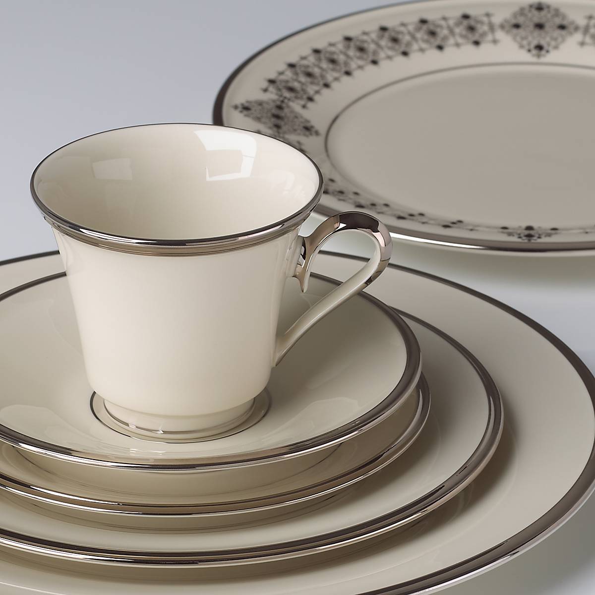 Solitaire 5-Piece Place Setting - Image 2