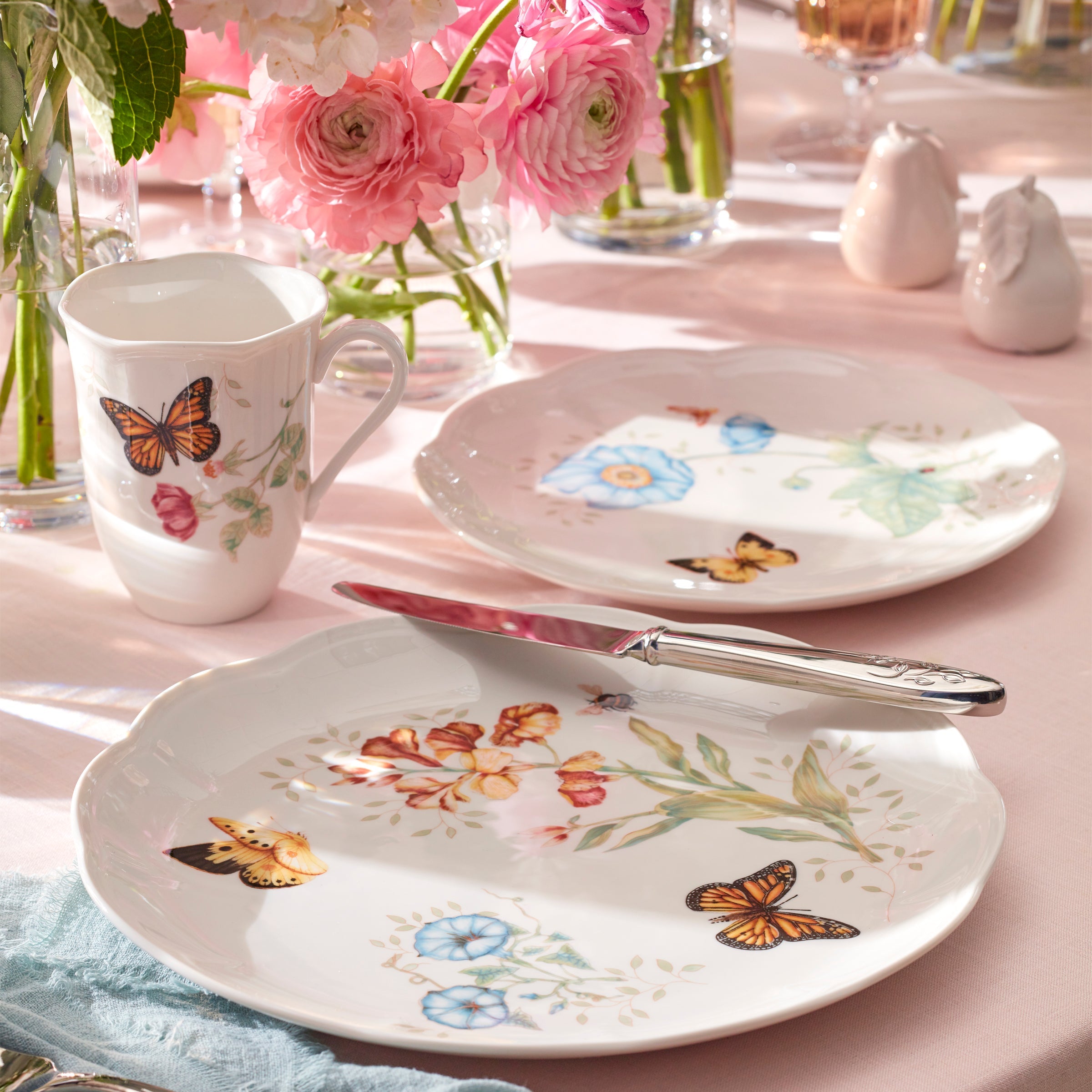 Butterfly Meadow Monarch Dinner Plate - Image 2
