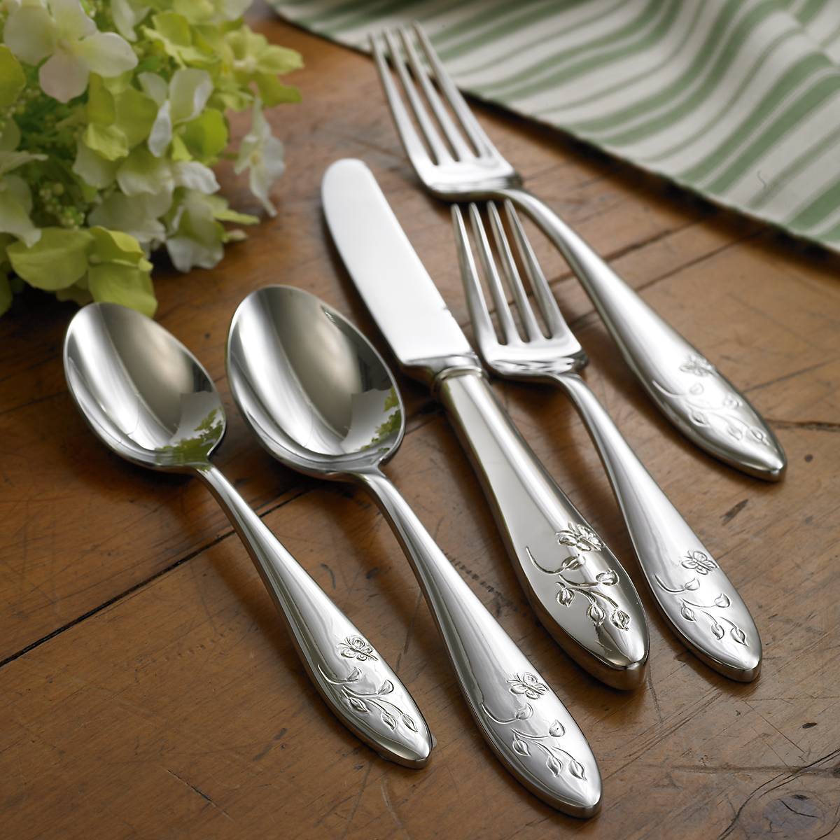 Butterfly Meadow 5 Piece Place Setting - Image 3