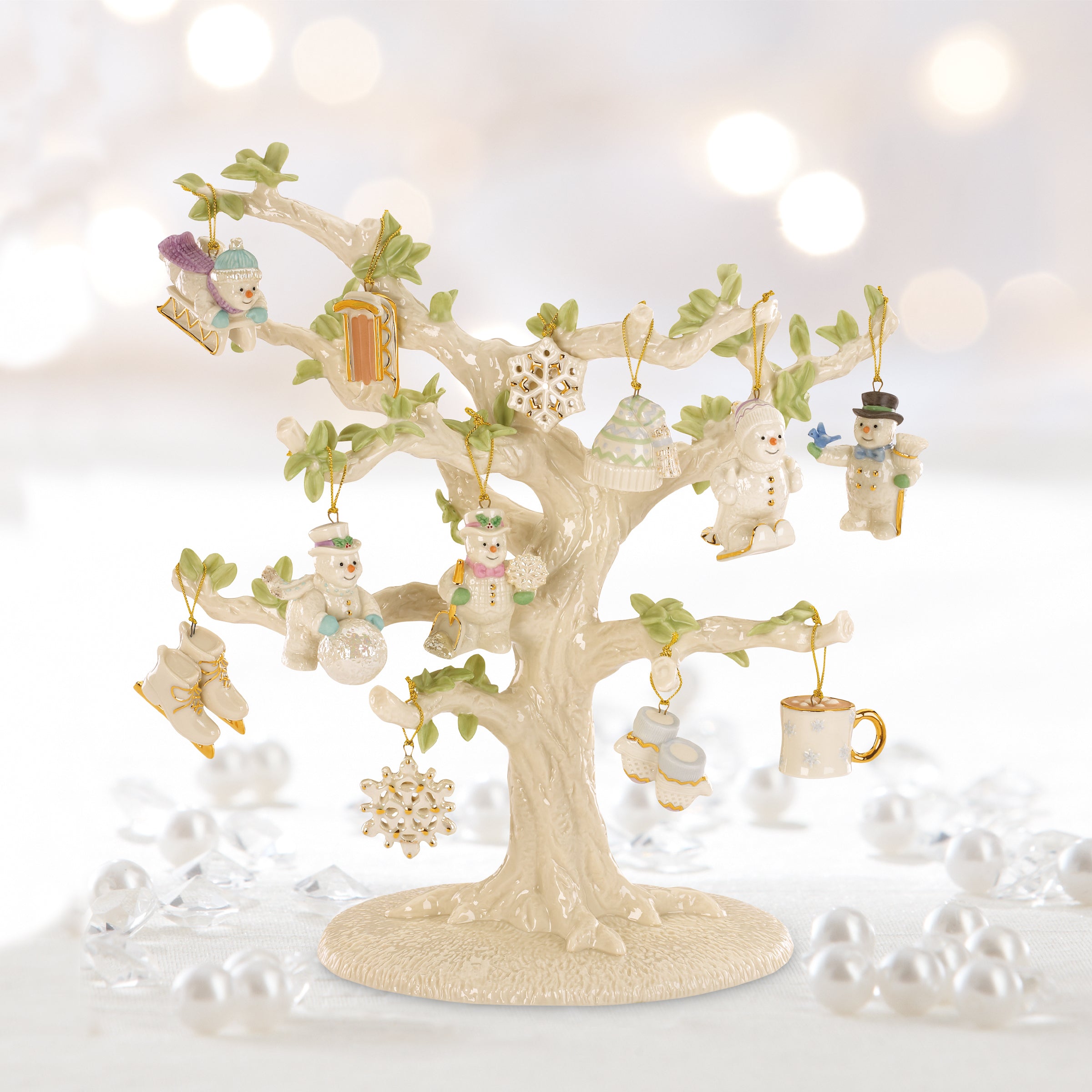 Snow Pals Christmas 13-Piece Ornament & Tree Set - Image 3