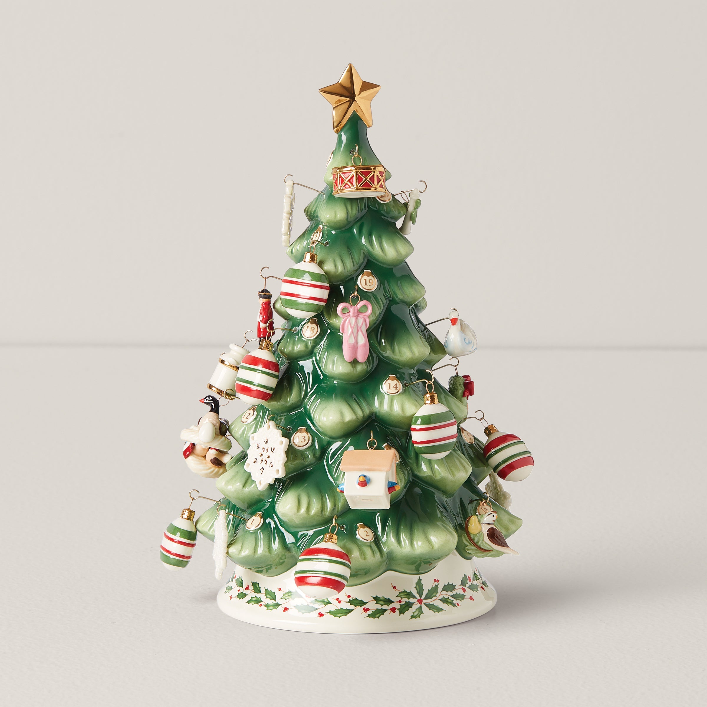 Treasured Traditions Advent Calendar 26-Piece Set