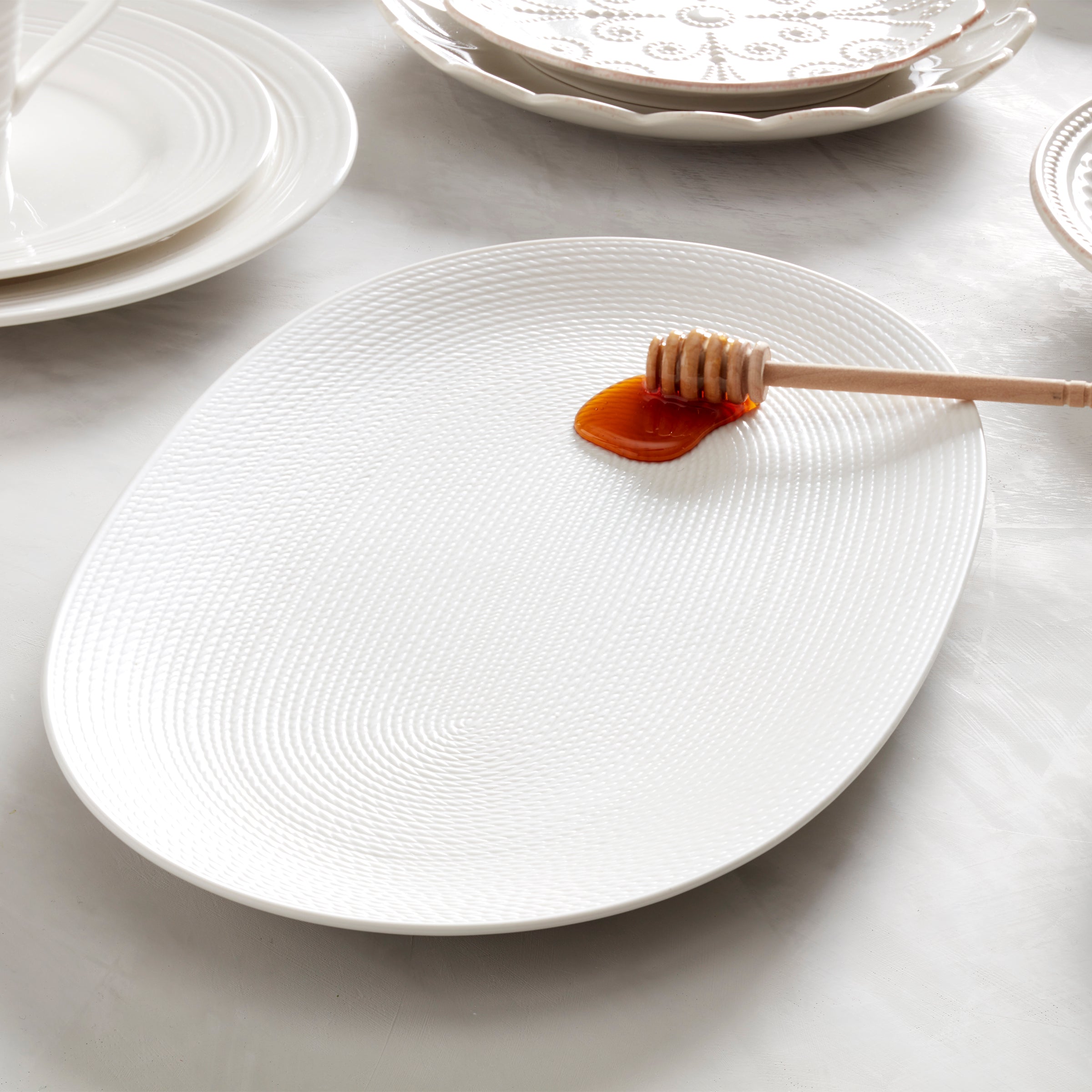 LX Collective White Oval Tray - Image 2