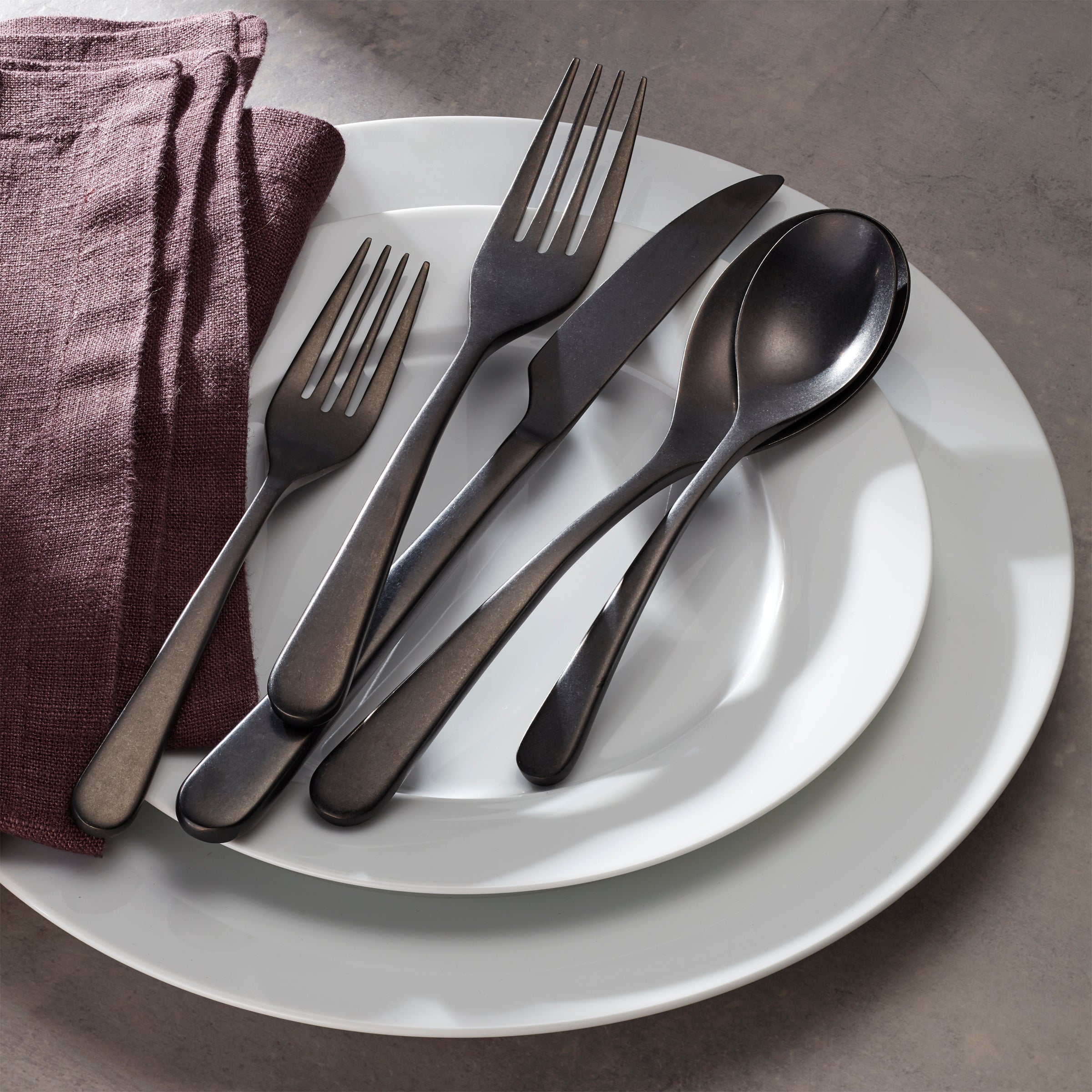 Kenbrook Black Vintage 20 Piece Flatware Set - Image 5