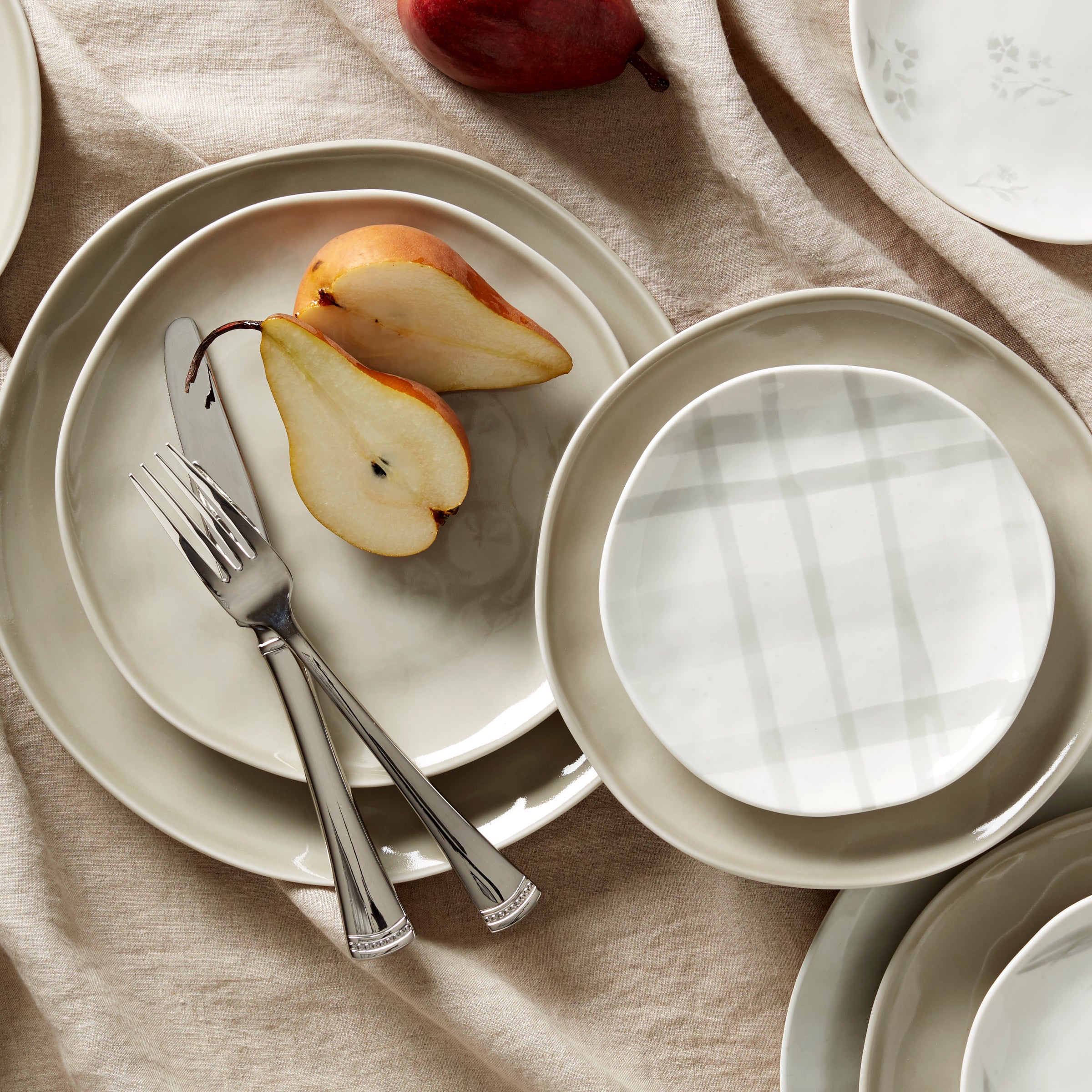 Bay Colors Grey Dinner Plates - Set of 4 - Image 3