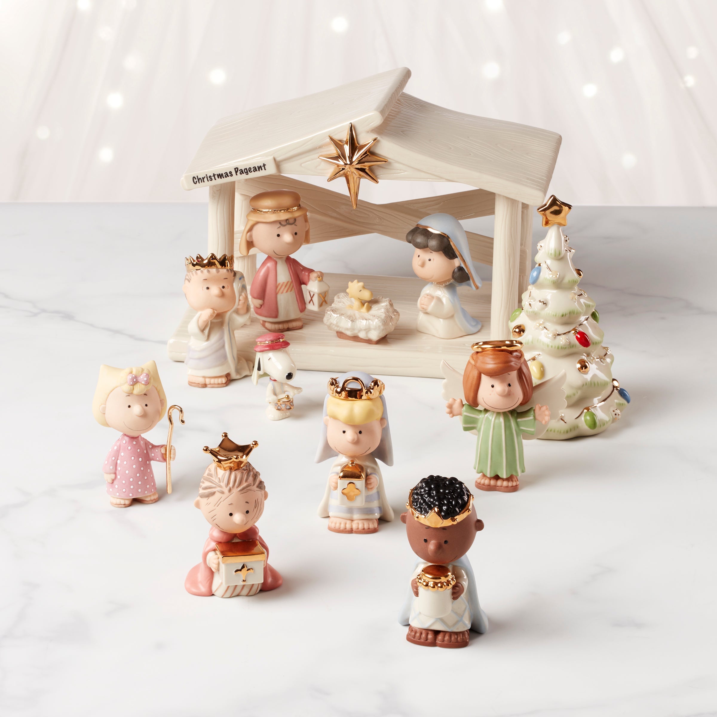 Peanuts Christmas Pageant 3 Kings Figurine - Image 3