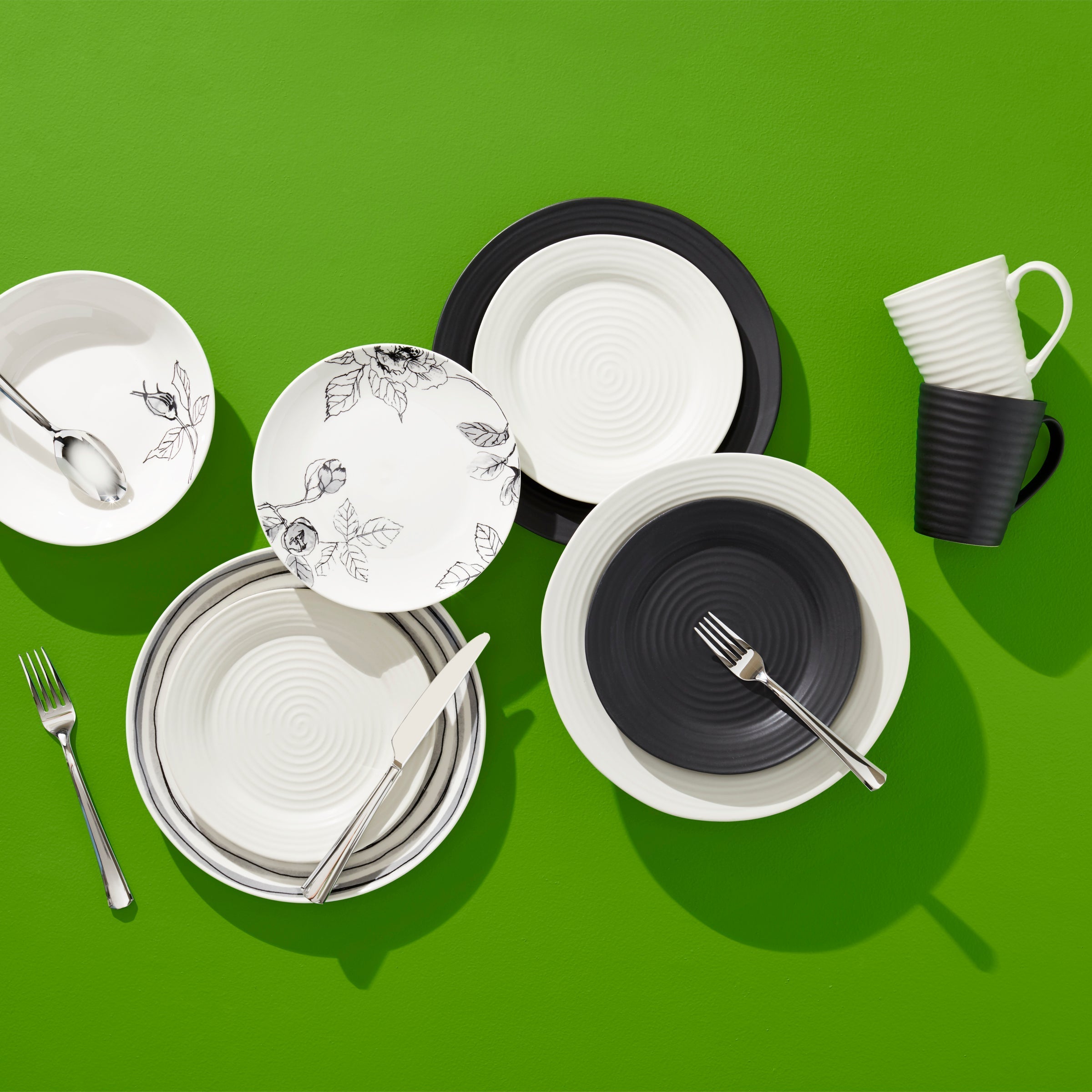 Sketchbook 12-Piece Dinnerware Set - Image 11