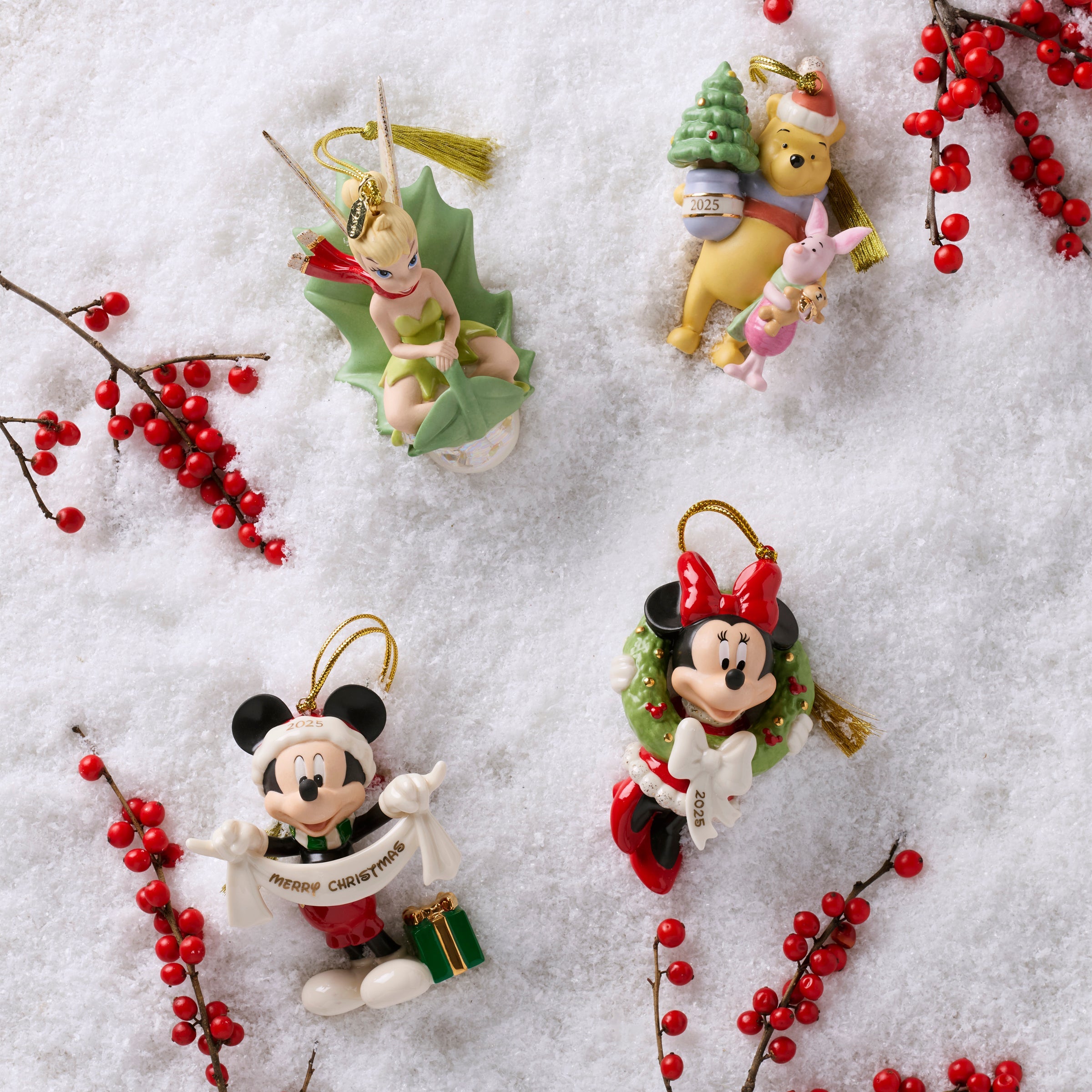 2025 Winnie The Pooh & Piglet Ornament - Image 4