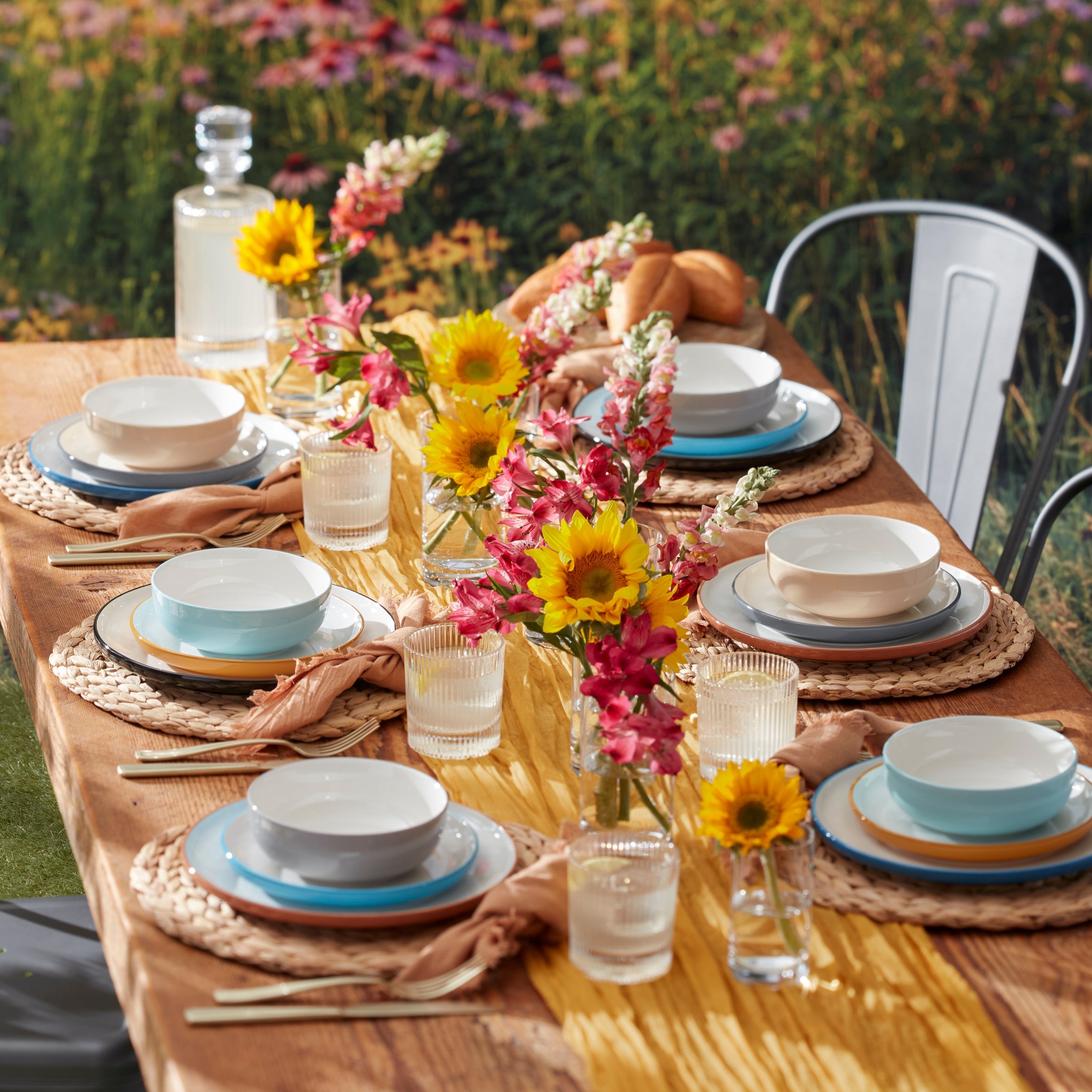 24 Seven Colors Pumice 12-Piece Dinnerware Set - Image 6