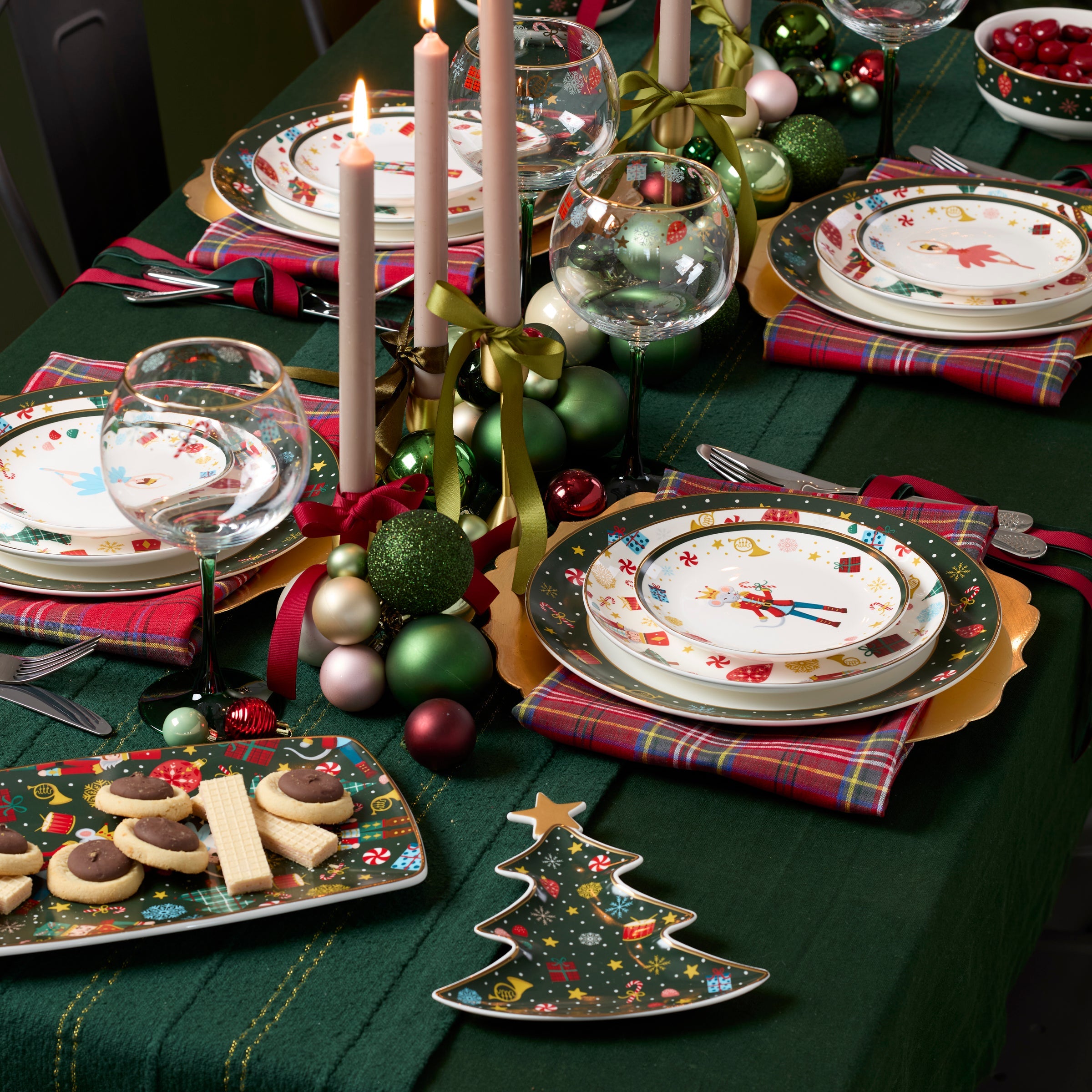 Nutcracker Ballet Tidbit Plates - Set of 4 - Image 7