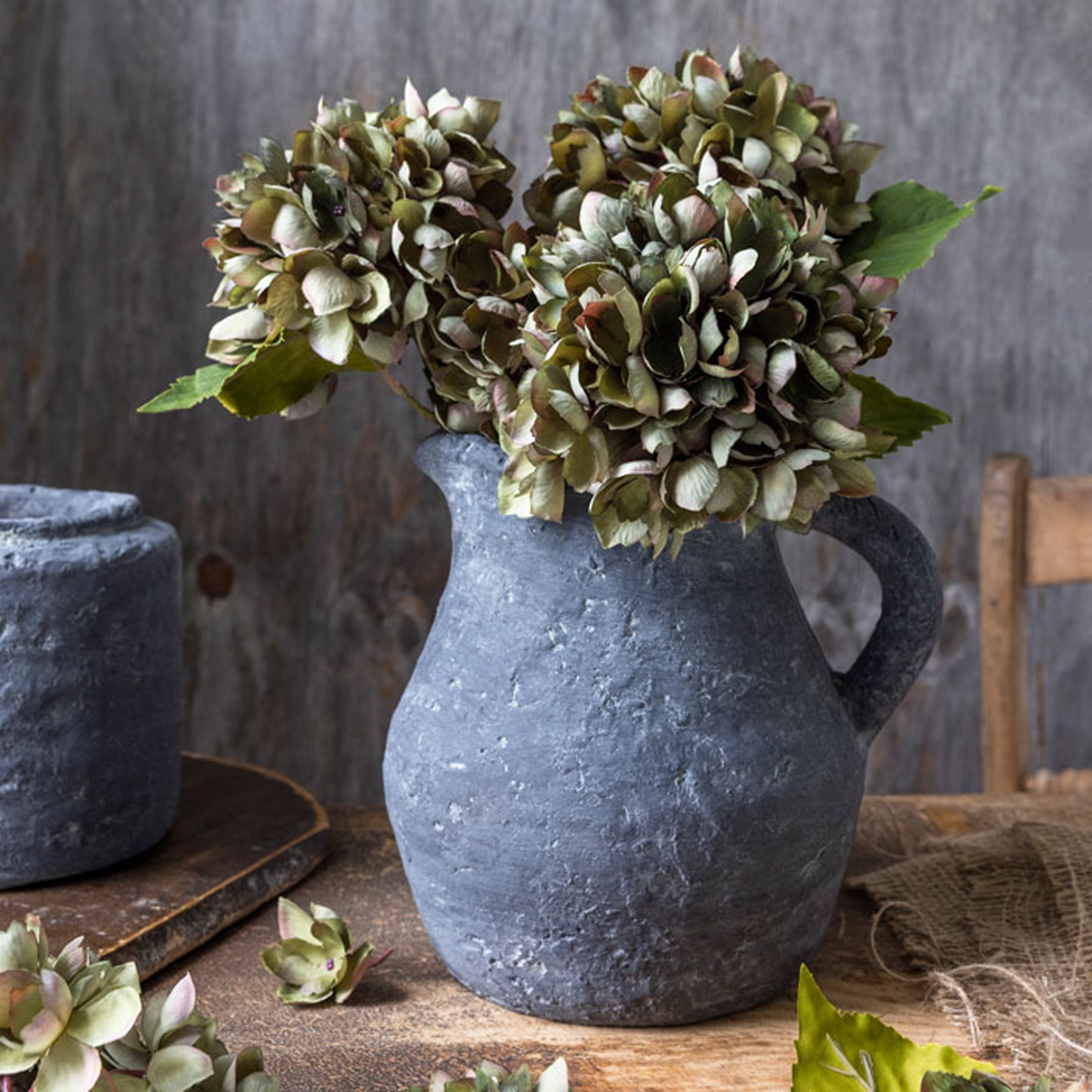 Artificial Hydrangea Stem. Chloris