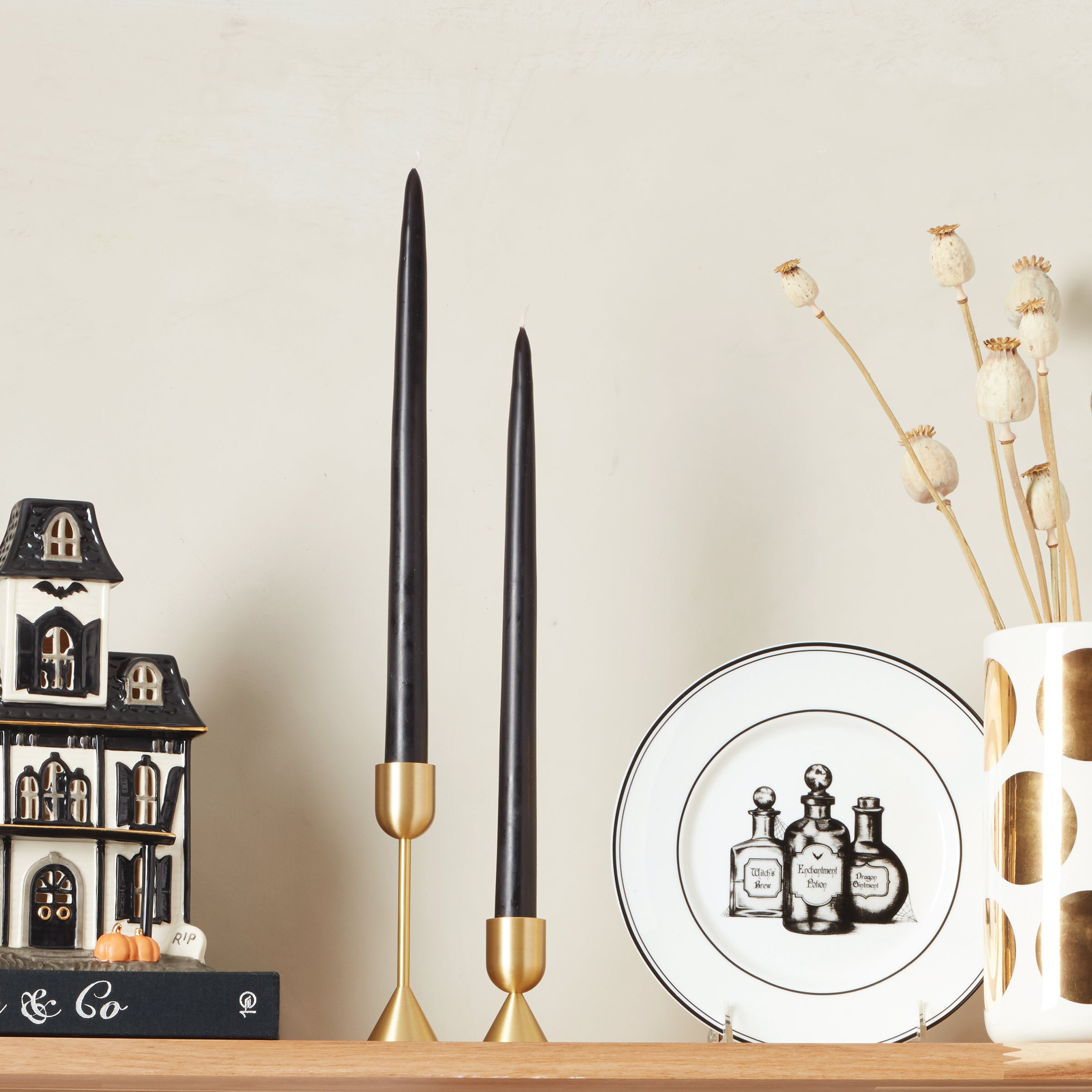 Light Gold Short Taper Candle Holder - Image 3