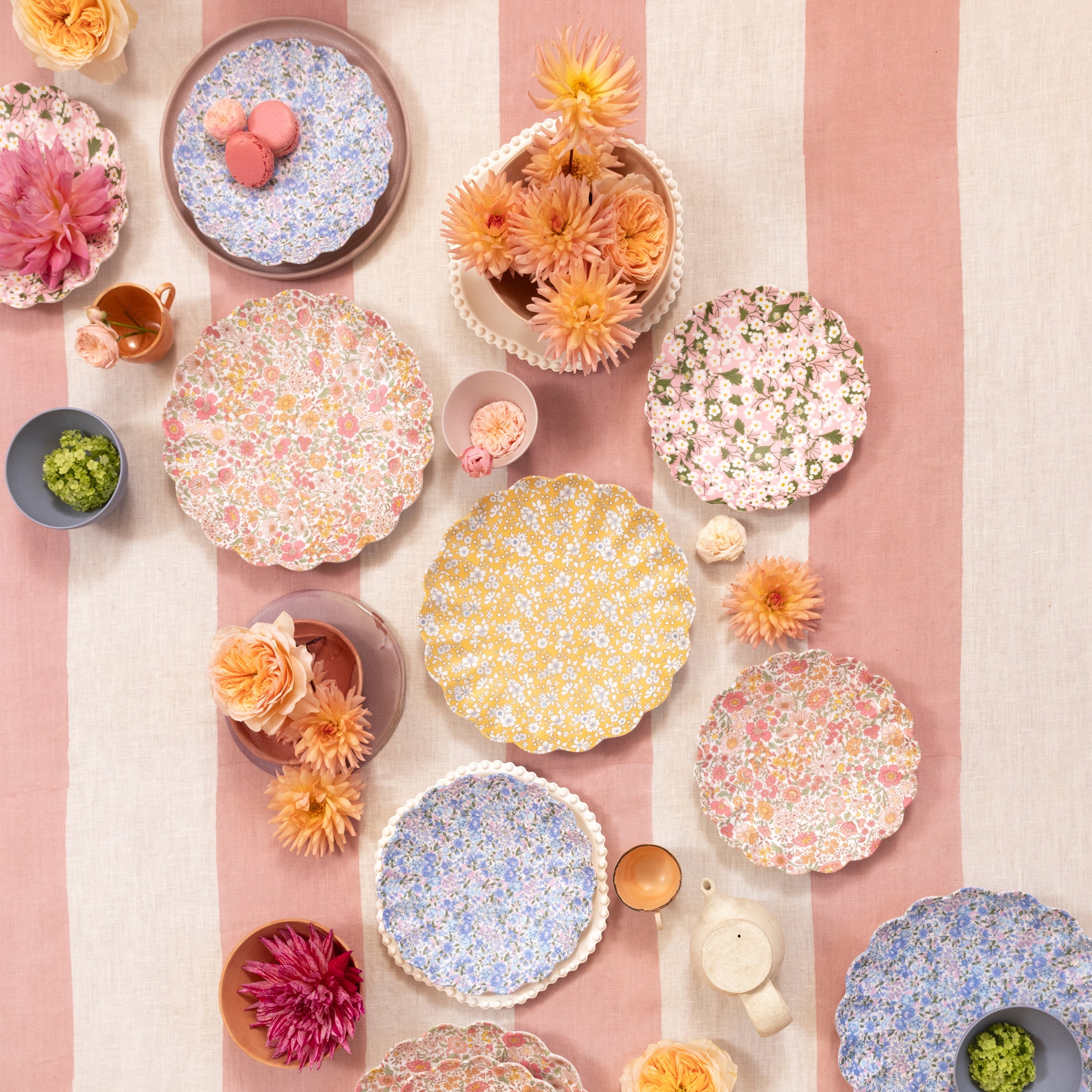 Meri Meri x Liberty Mixed Small Melamine Plates. Set of 4 - Image 7