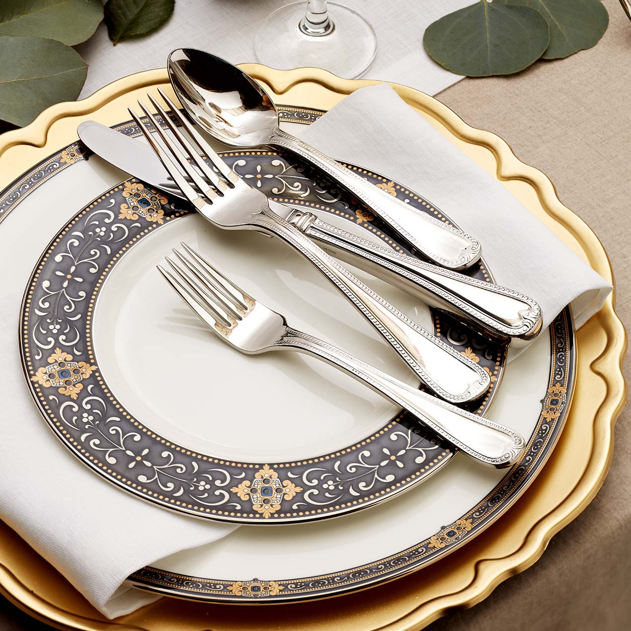 Vintage Jewel 3-Piece Place Setting - Image 2