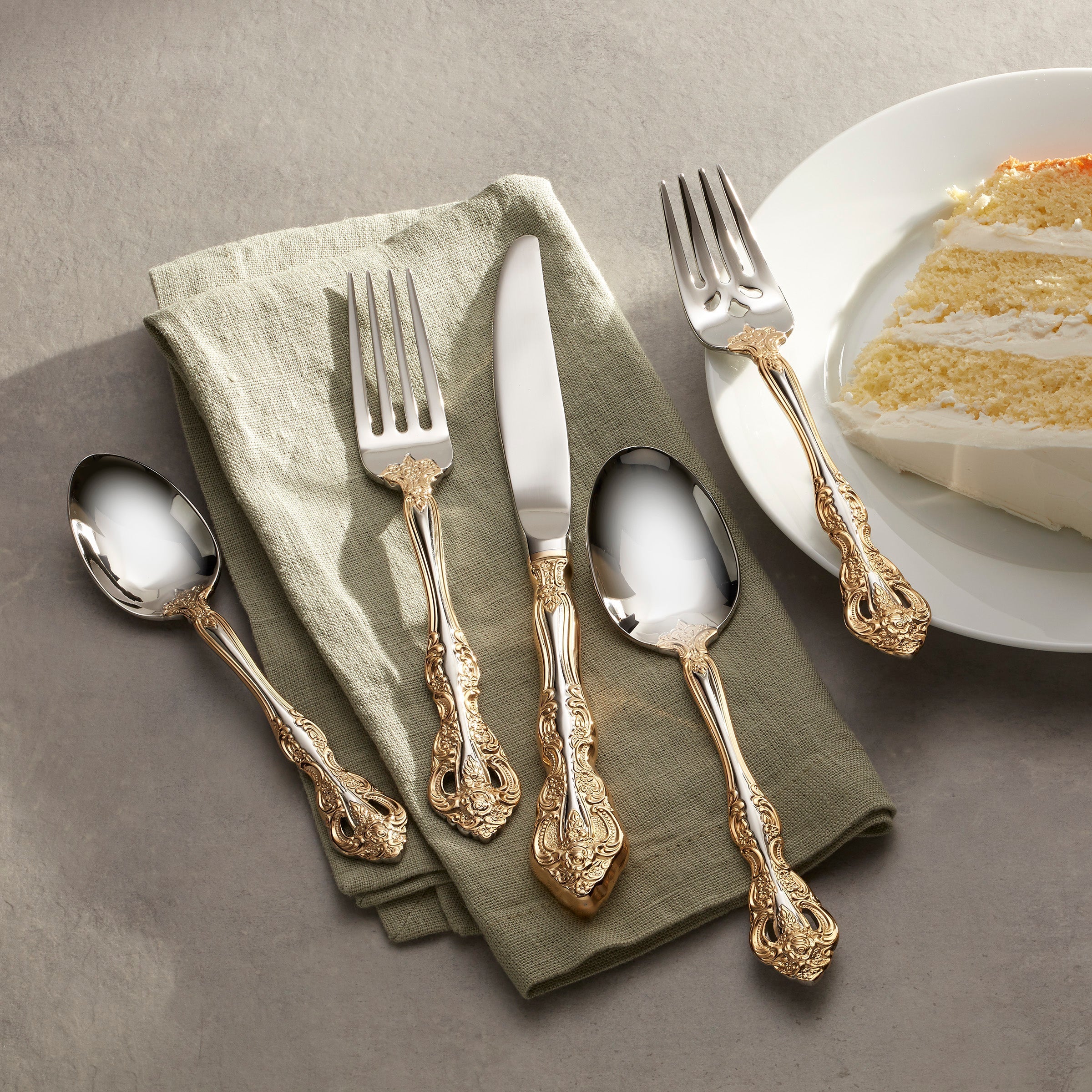 Golden Michelangelo 20 Piece Flatware Set - Image 5