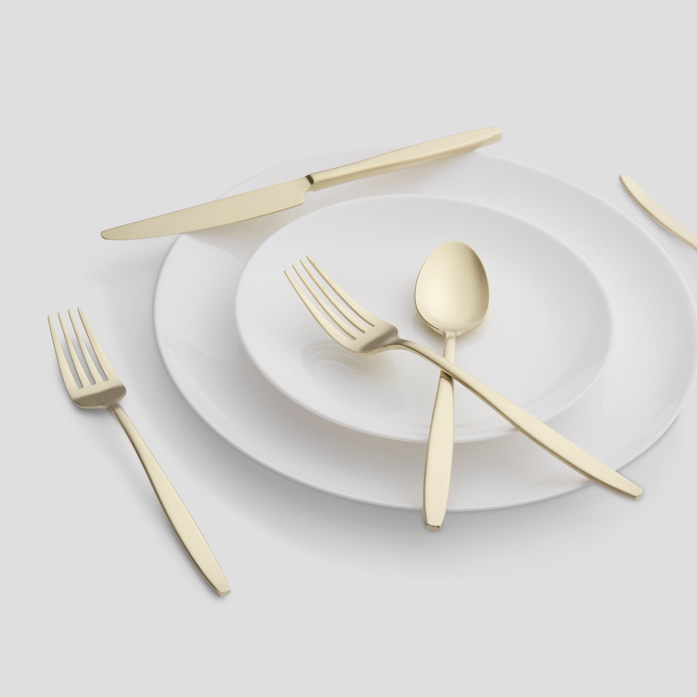 Nylah Champagne Satin 20 Piece Flatware Set - Image 4