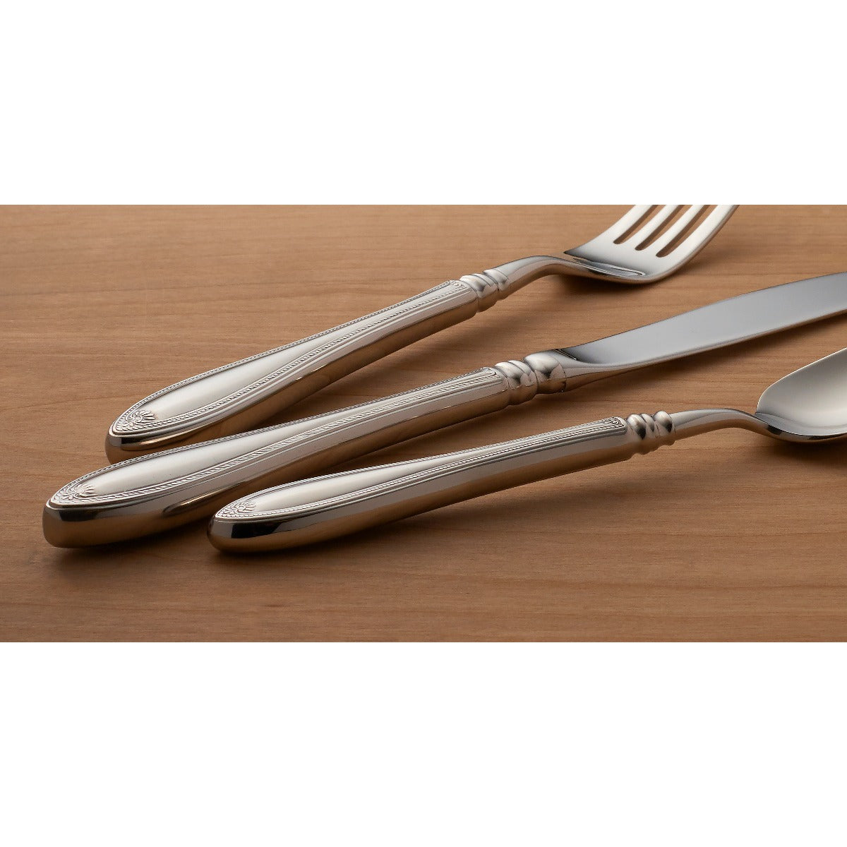 Sheraton 6 Piece Hostess Set - Image 3